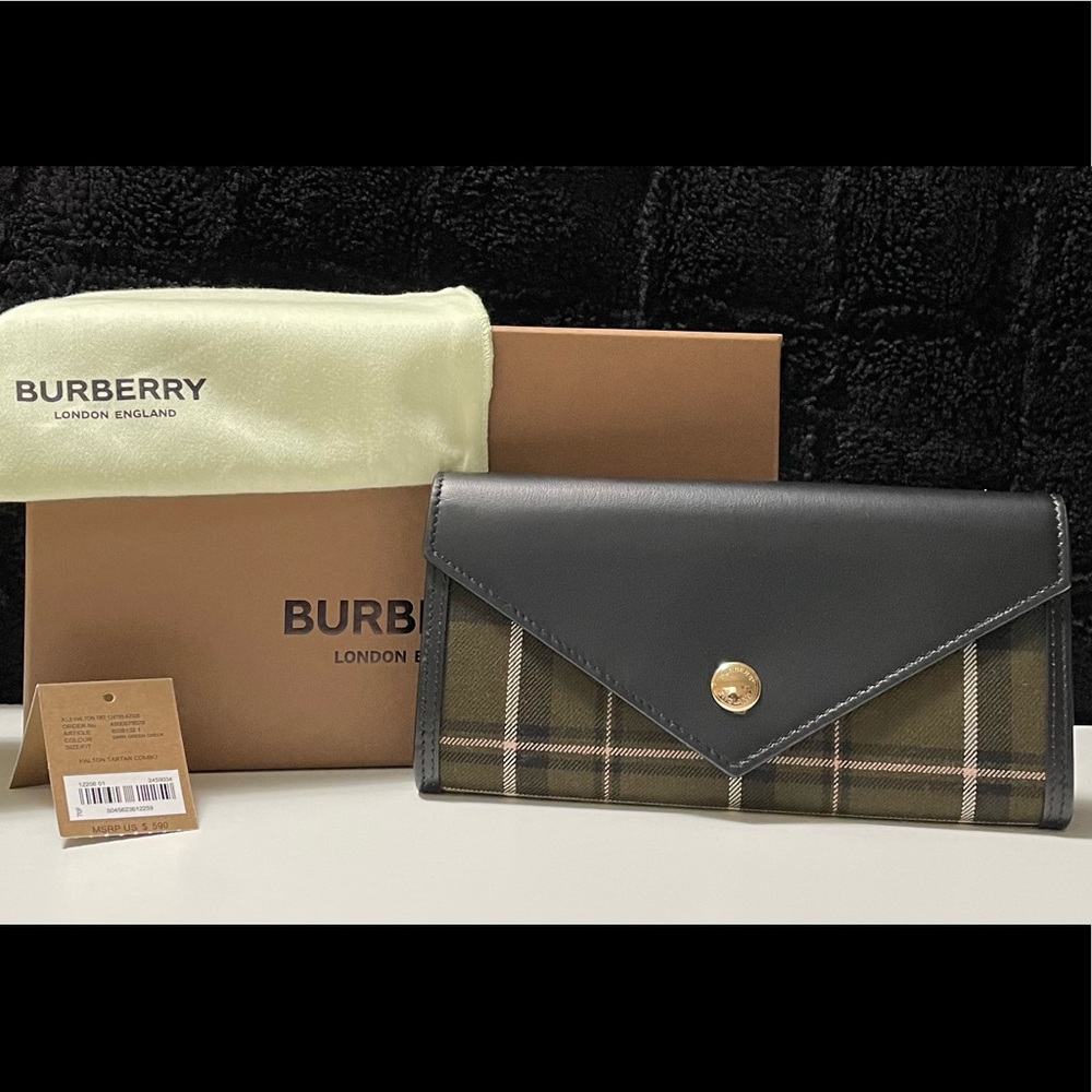 Burberry check Olive green leather wallet